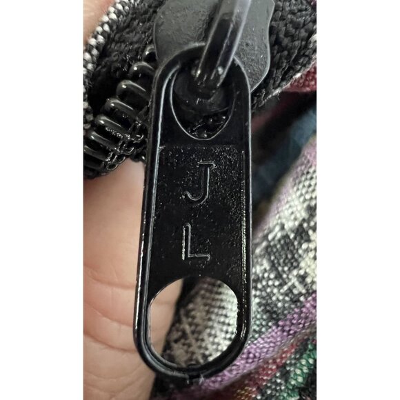 Floral Embroidered Hobo Bag With Zipper Closure Boho Hippie Artsy - Picture 7 of 7